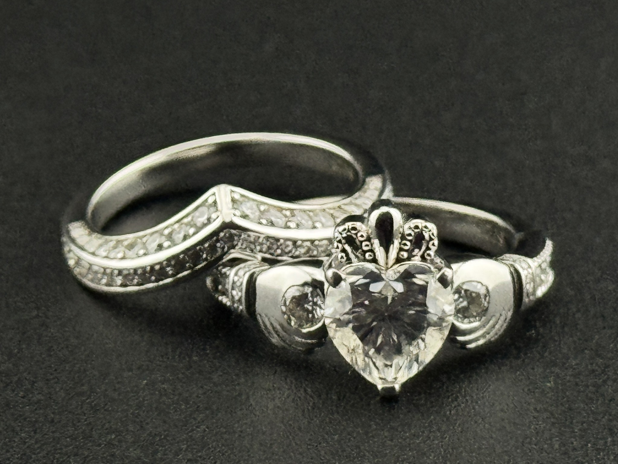 Heart bridal ring